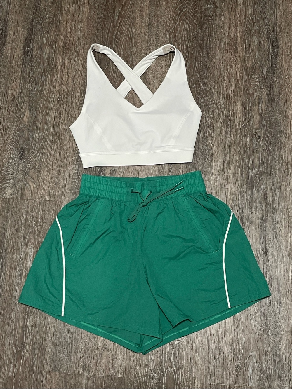 Like New Lululemon Matching Workout Set. Size 2
